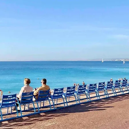 Апартаменты In Old Town - 2min Beach, Restaurant & Bars Ницца